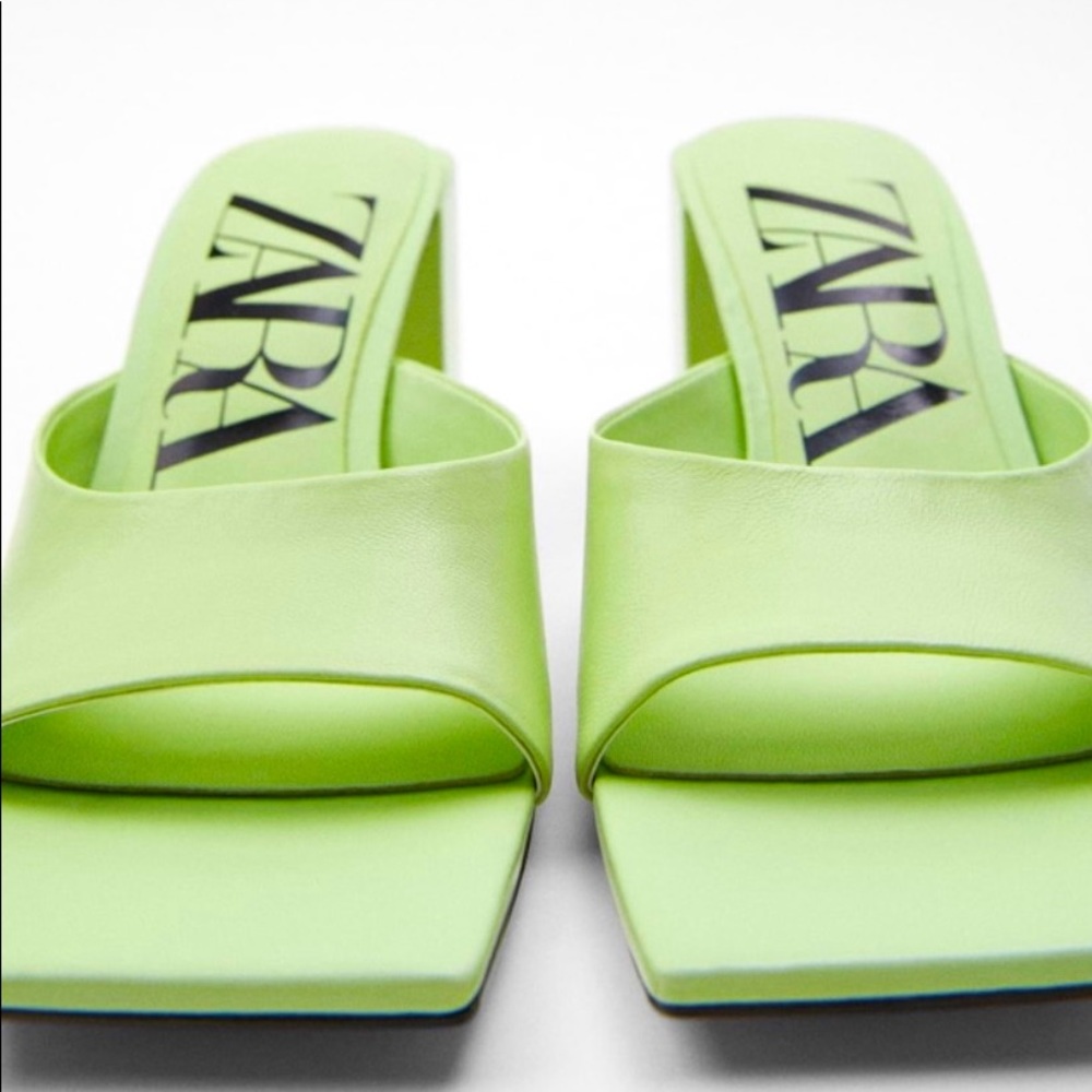 Zara iconic sandals new with tags size 39